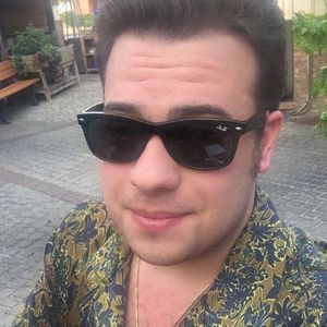 Meet your Posher, Nick